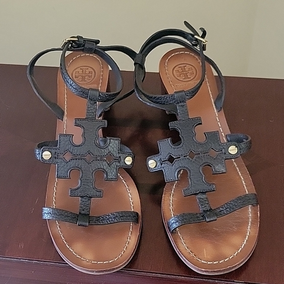 Tory Burch Shoes - 🎊HOST PICK🎊Tory Burch block heel leather sandals